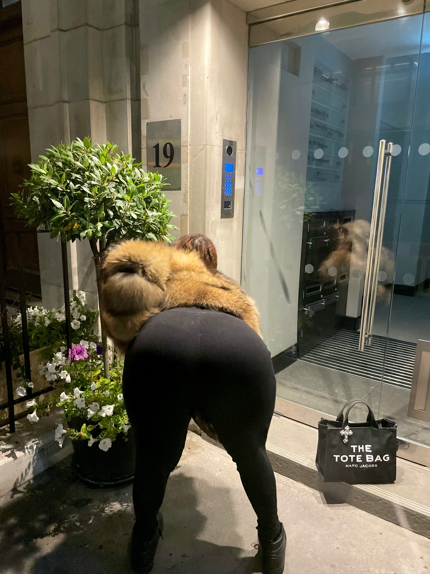 NYXLUX Frostbite fur